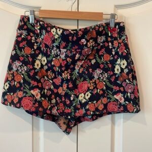 *** Zara Tapestry Shorts